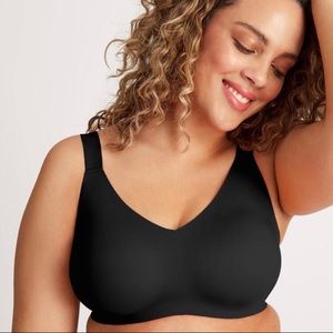 Knix Padded V-Neck Bra with Wide Straps | Size 6+